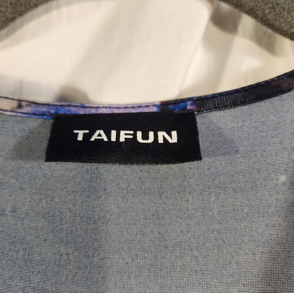 TAIFUN DRESS - Picture 5 of 5